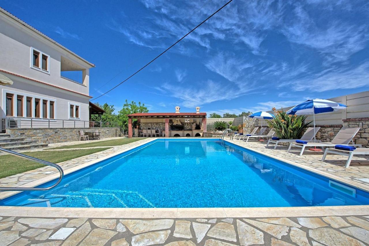 Acharavi Beach Villa By Posarellivillas Buitenkant foto